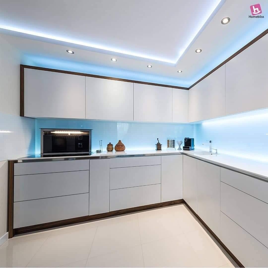 Cool White LED Neon Flex 16x16mm D Shape Vertical Bending 120LEDs/m 220V 240V IP67 Waterproof with UK Plug - ATOM LED